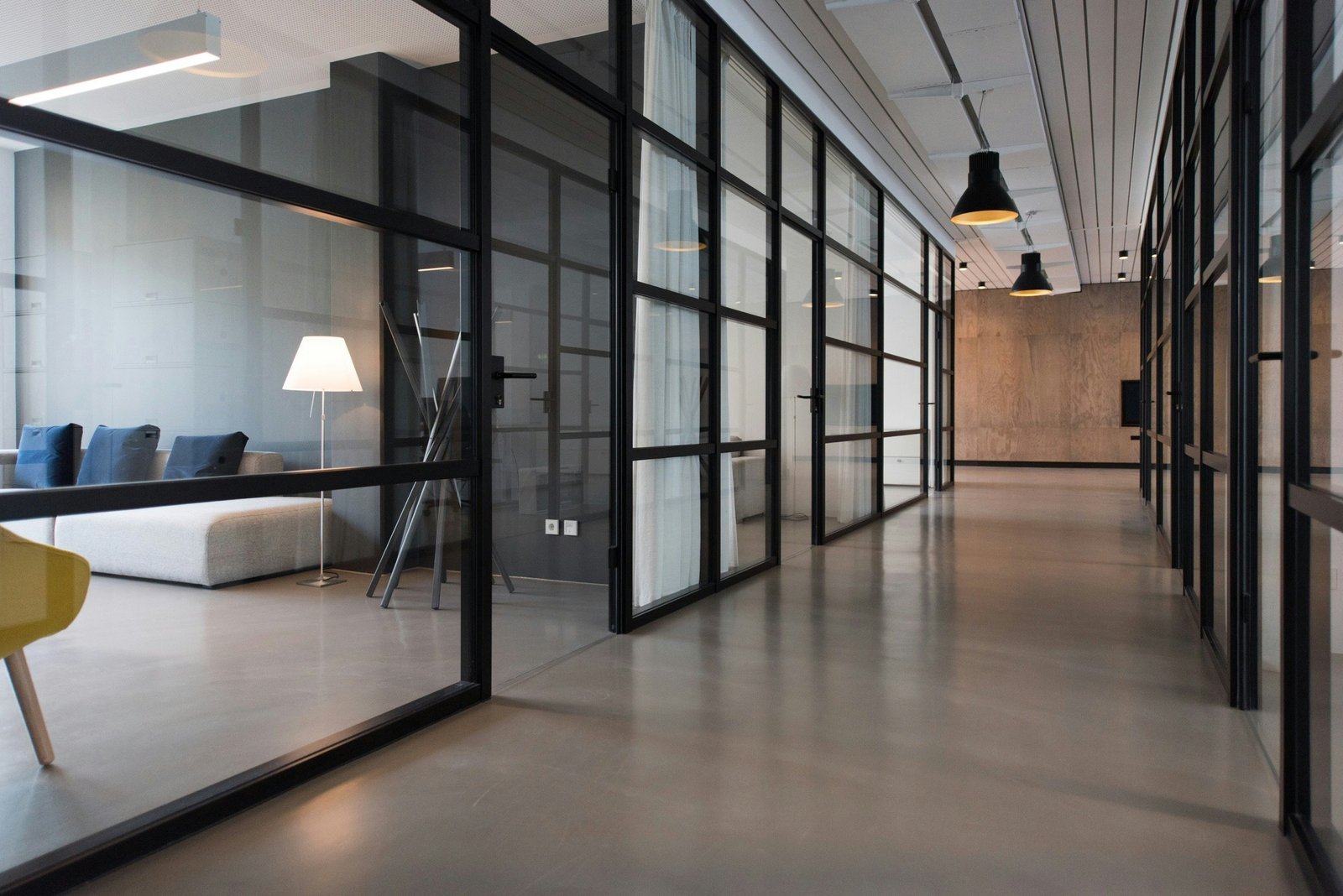 Commercial facility cleaning